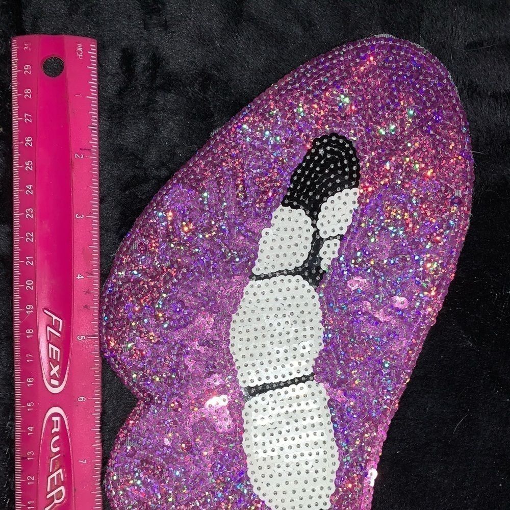 PATCHES - Picture 4 of 16